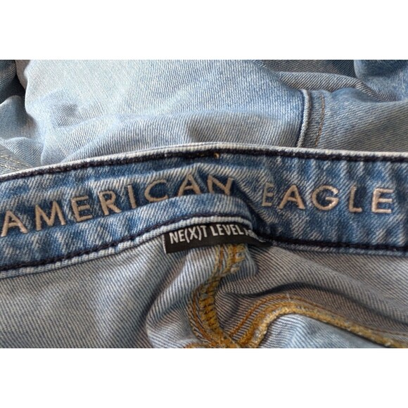 American Eagle SIze 32X31 Distressed Patched Skinny Jeans Acid Wash Stretch - Picture 8 of 10
